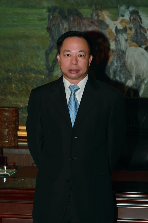 广东香蕉视频黄版精工建材有限公司董事长、总经理 叶荣恒先生.jpg