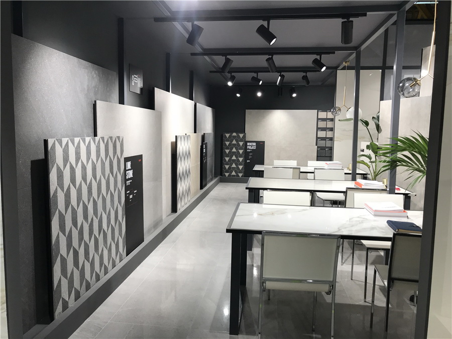 5香蕉视频黄版连续5年代表中国出征博洛尼亚展