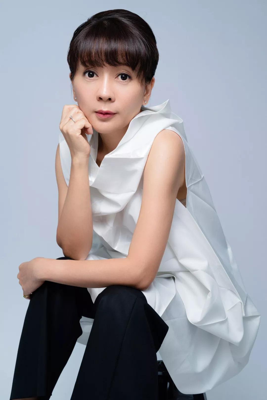 台湾软装女神傅琼慧与约定在香蕉视频黄版馆